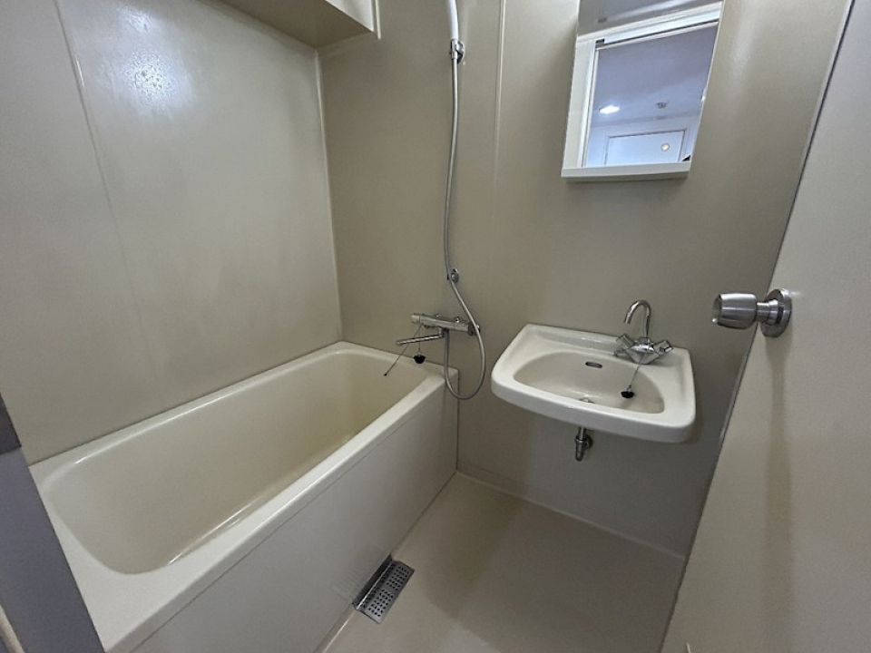 洗面と浴室はセット