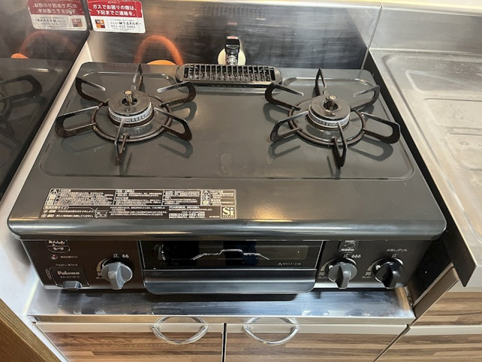 ガスコンロ設置済みです