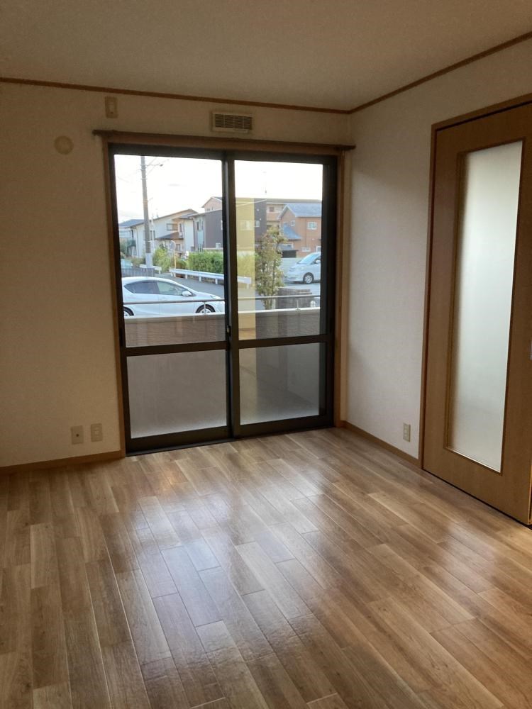 お部屋の向きは南向きです◎