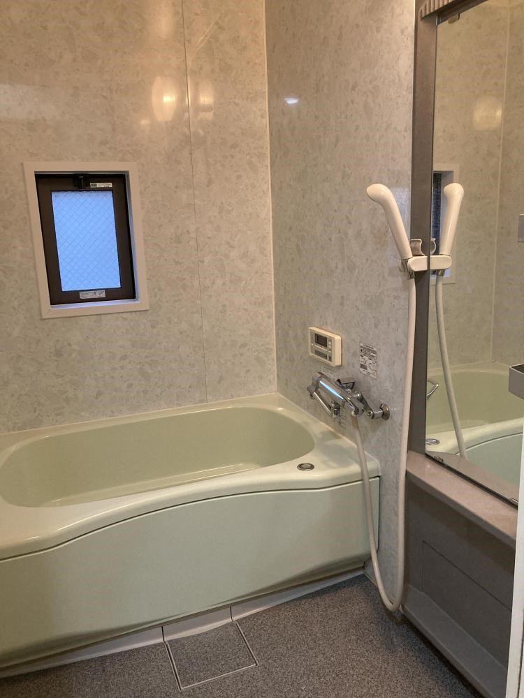 浴室は高級感がある