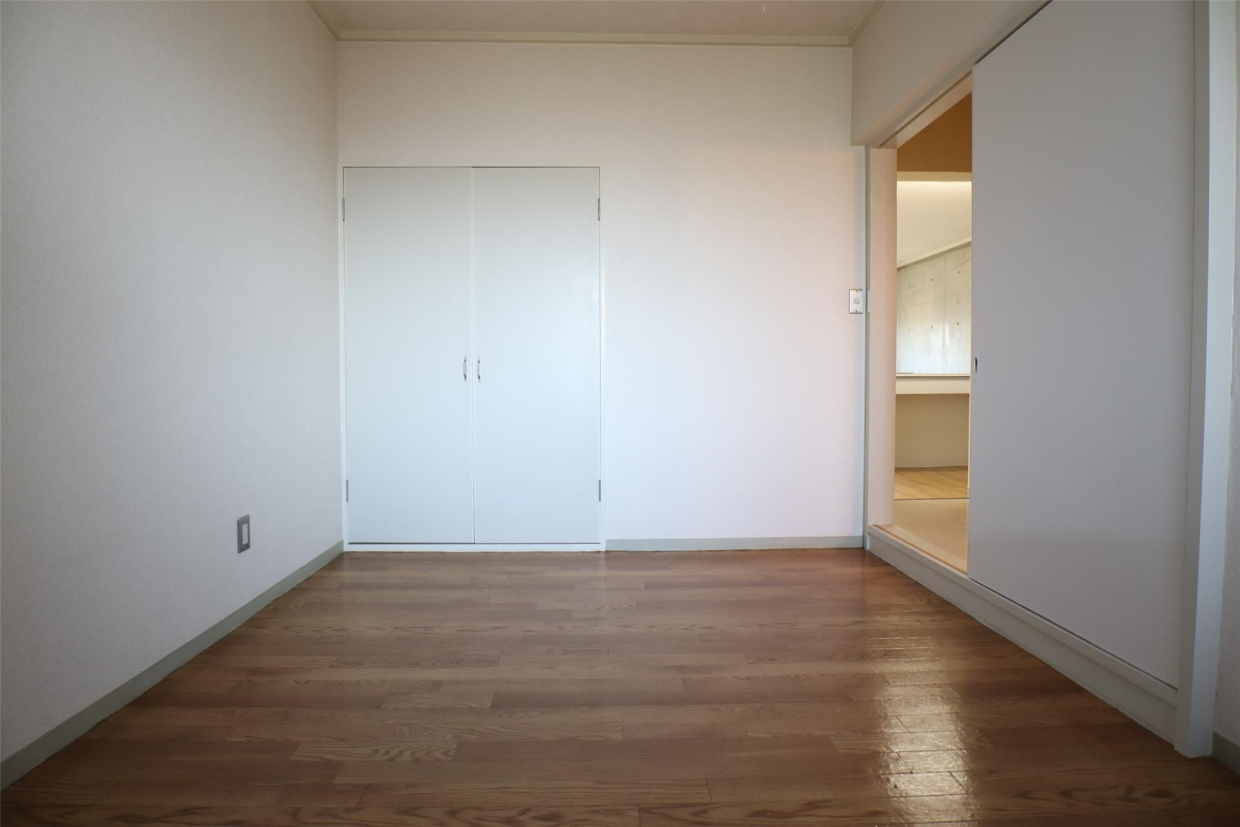 洋室は5.5帖あります