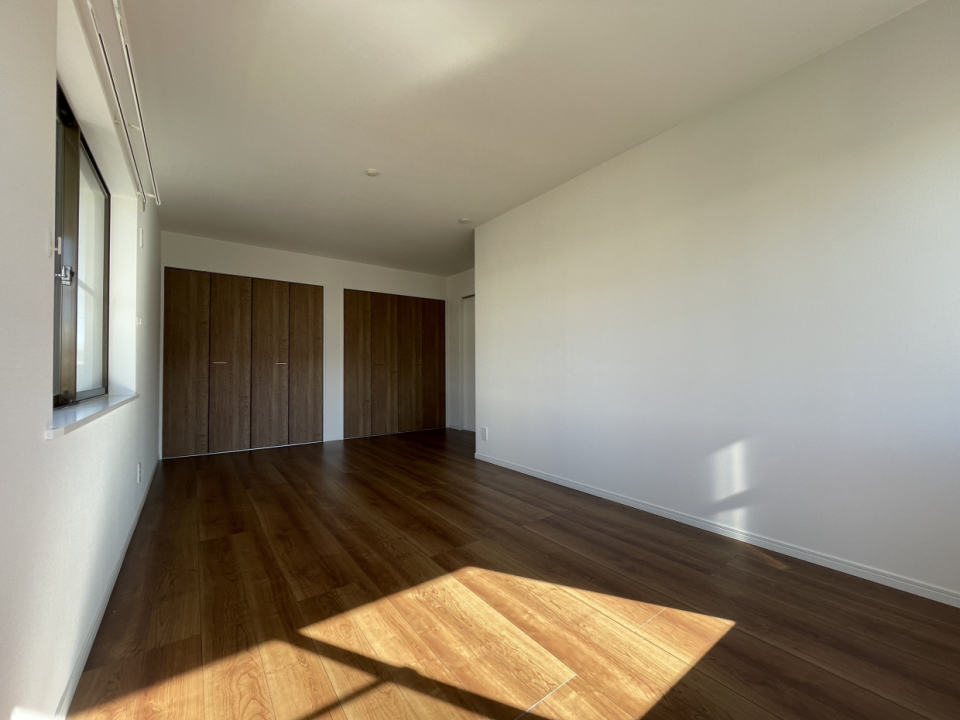 電車通りに面しています