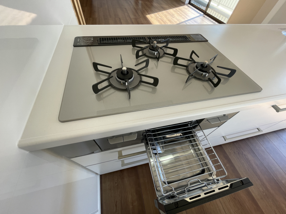 新品ガスコンロ