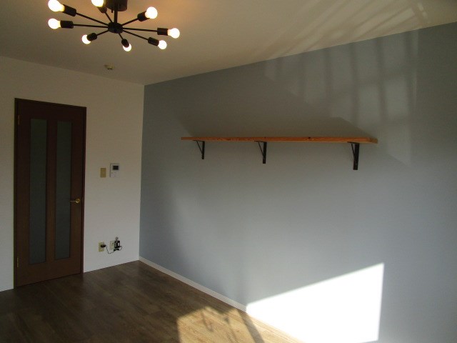 アクセントクロスの水色がいいね