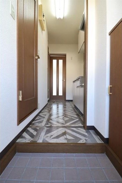 廊下の床もおしゃれ