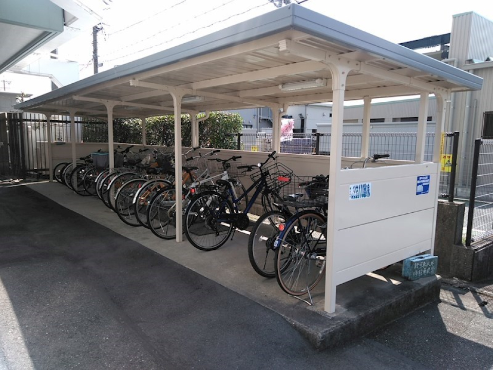 駐輪場完備