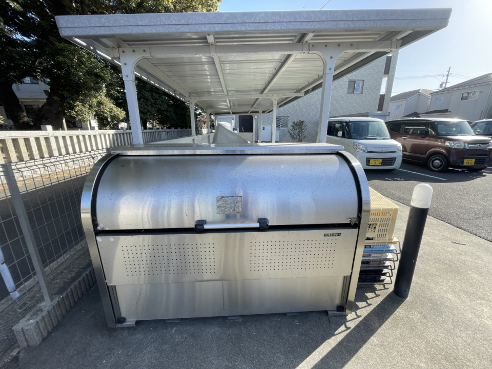 敷地内ゴミ置き場