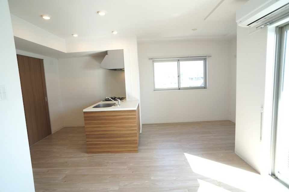 LDKは13.4帖と広々