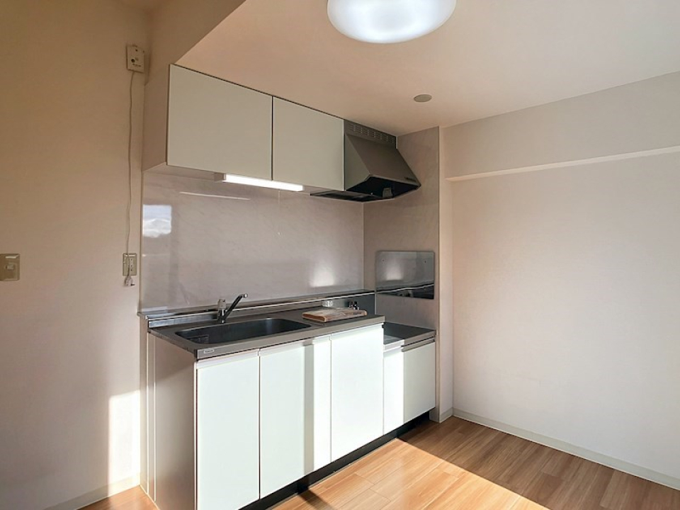 ホワイトキッチン