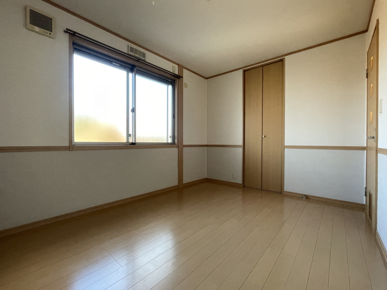 洋室は6.2帖と9.5帖が2部屋