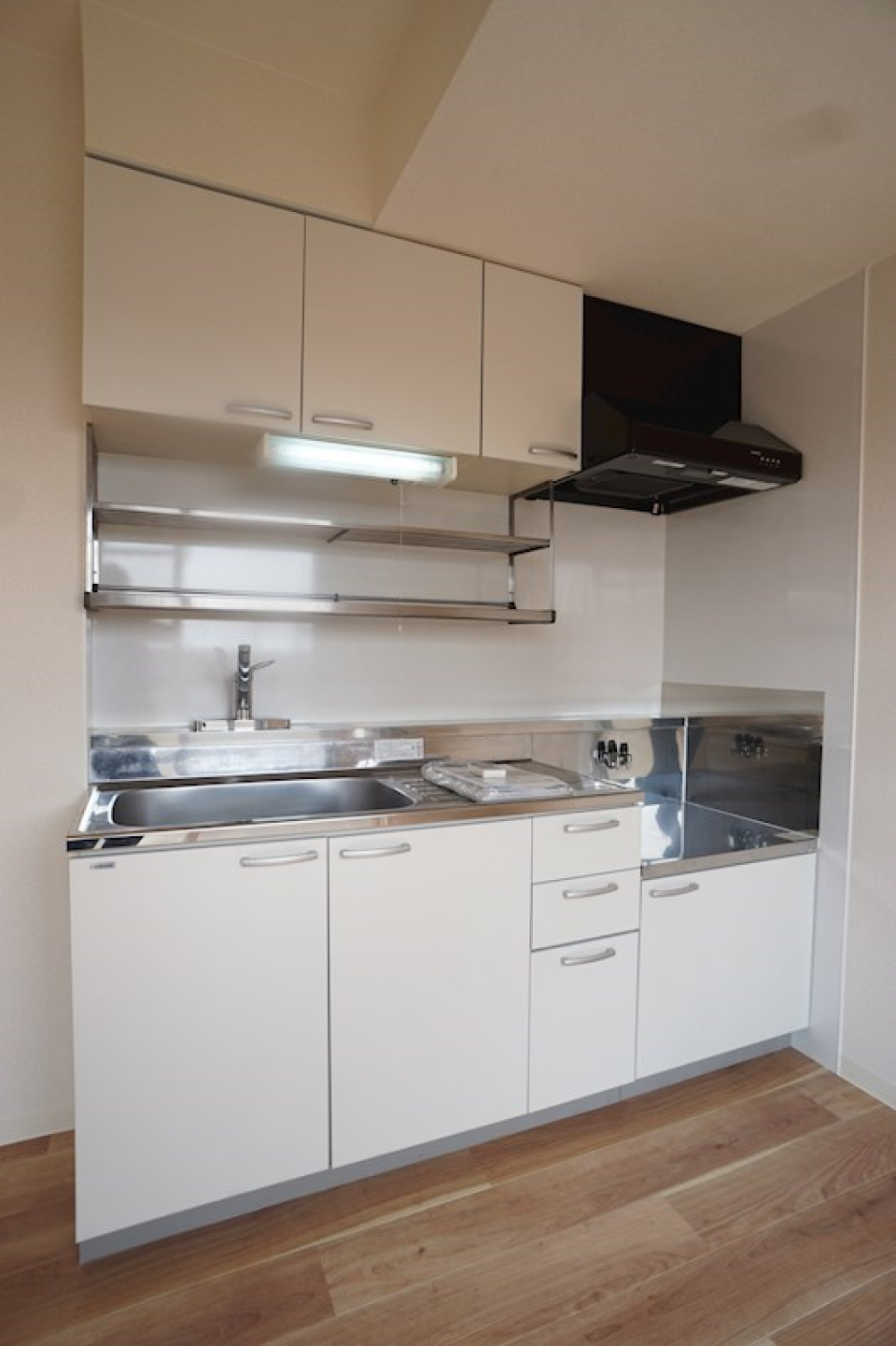 ホワイトキッチン