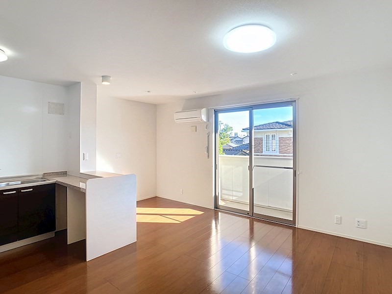 南西の明るいお部屋です◎