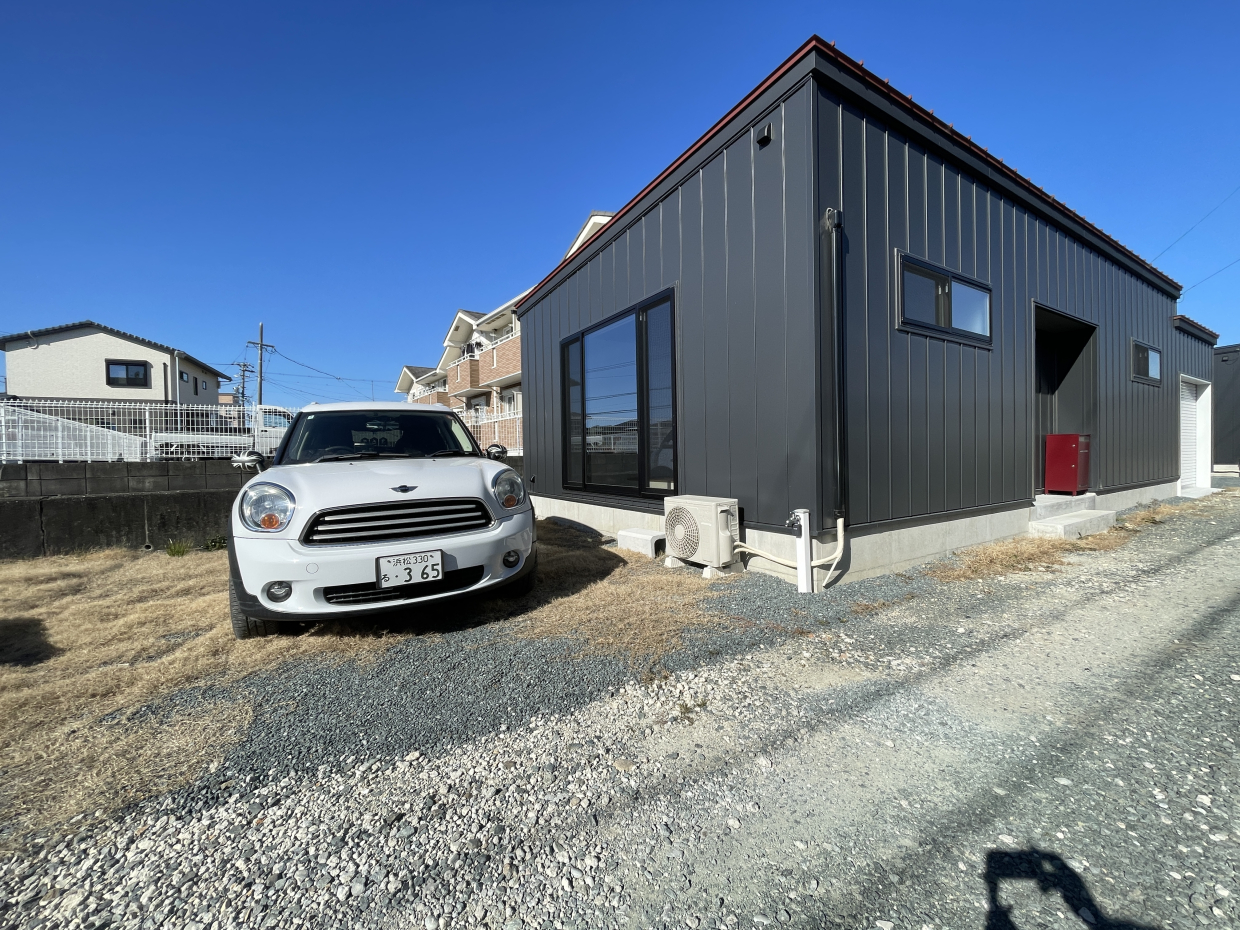 2台目は北側へお停めください！