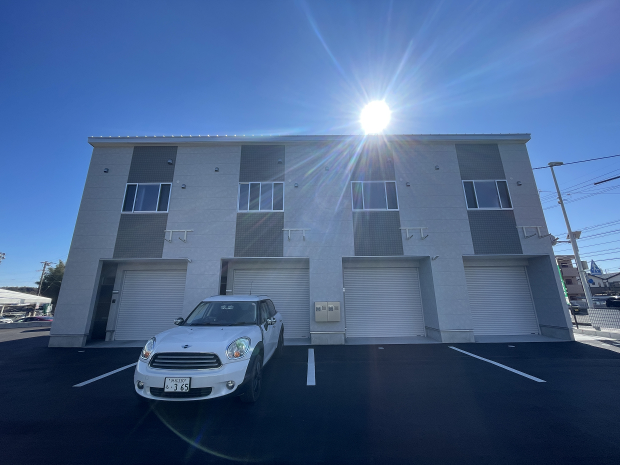 電動シャッターを開ける時が楽しみ！！