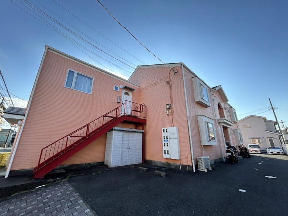 外観はピンクで可愛い