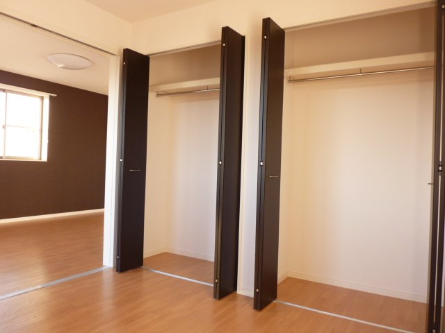 二つもクローゼットが！