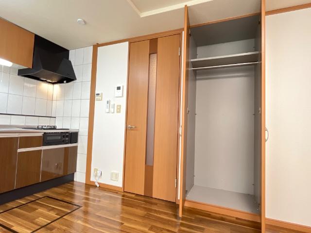 収納スペースあります