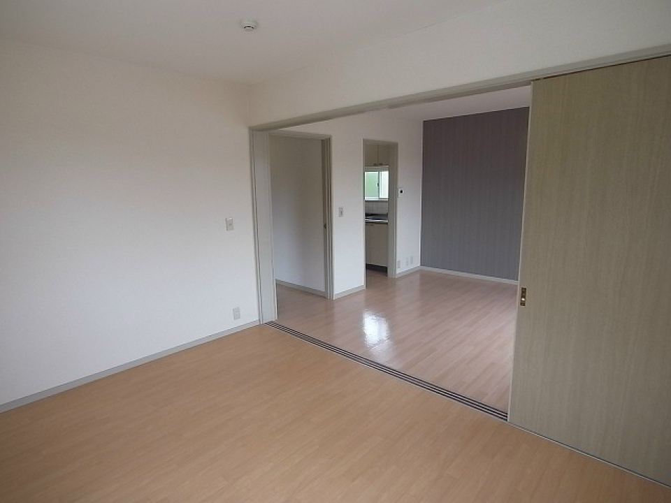 仕切りがあって便利です」