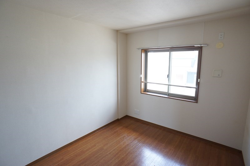 小さな窓がかわいい