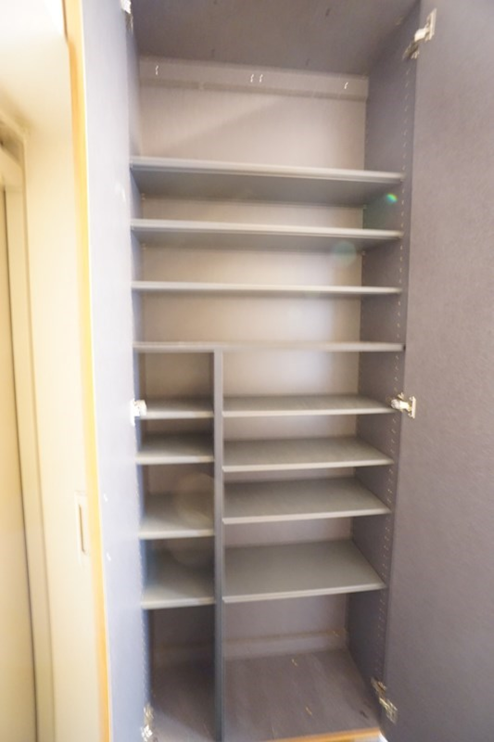 大きなシューズボックス付き