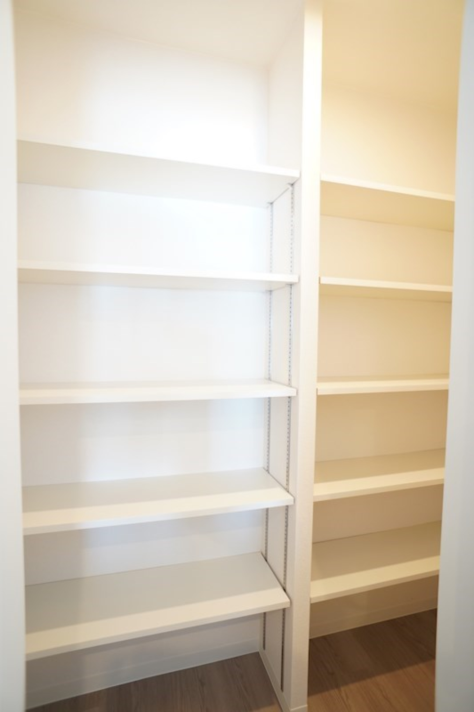 嬉しい仕切り付き収納