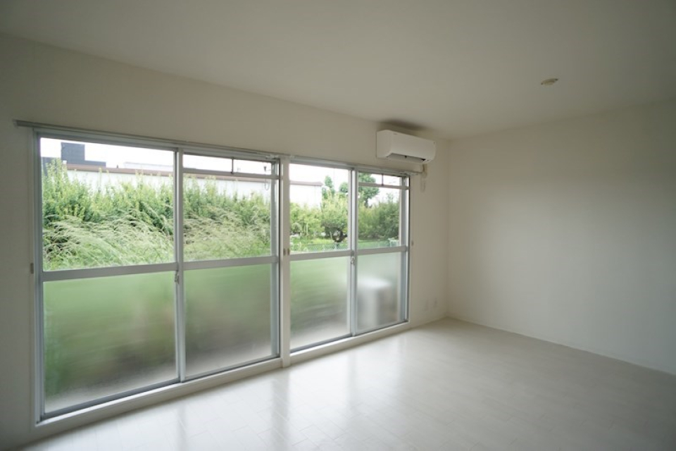 大きな窓で開放感抜群