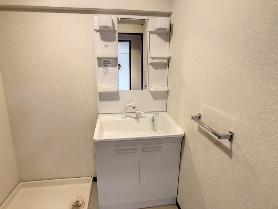 シャワー付き洗面台