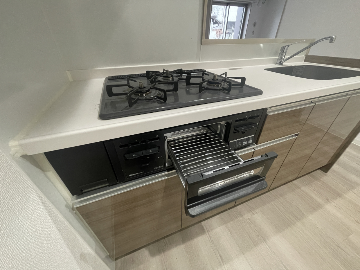 3口ガスコンロと魚焼きグリル