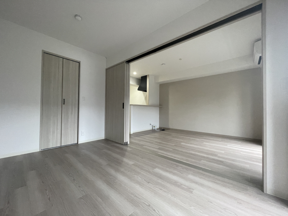 洋室5.4帖！美しい