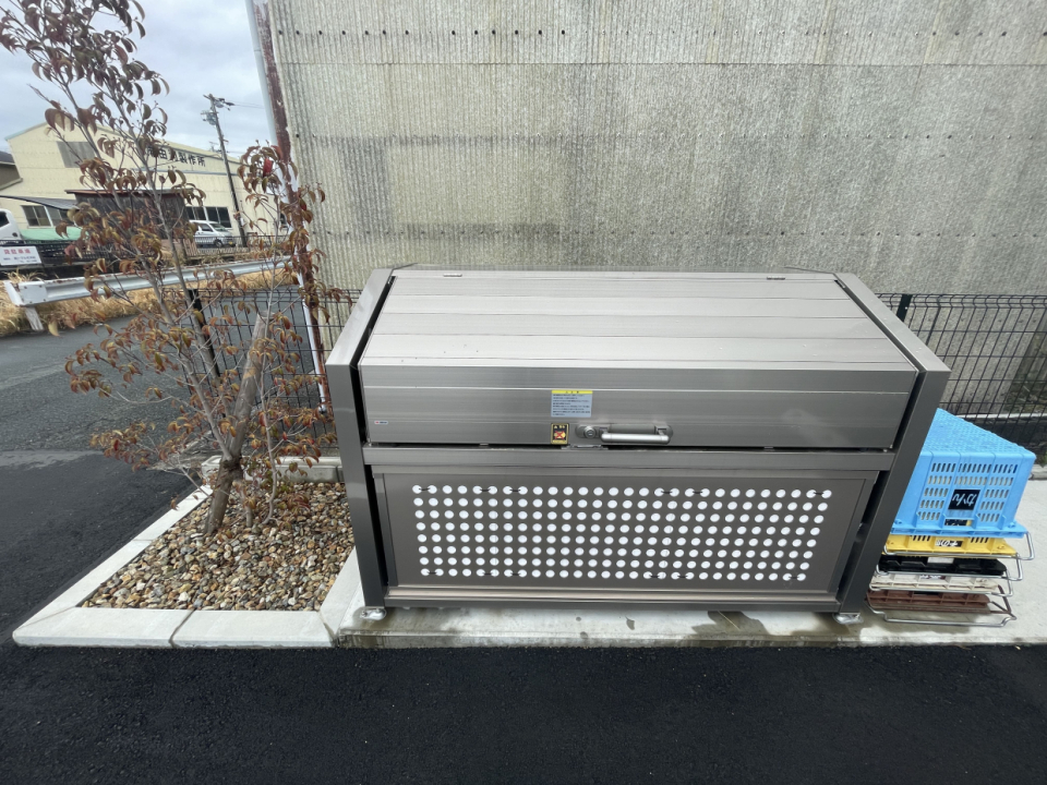 敷地内ゴミ置き場