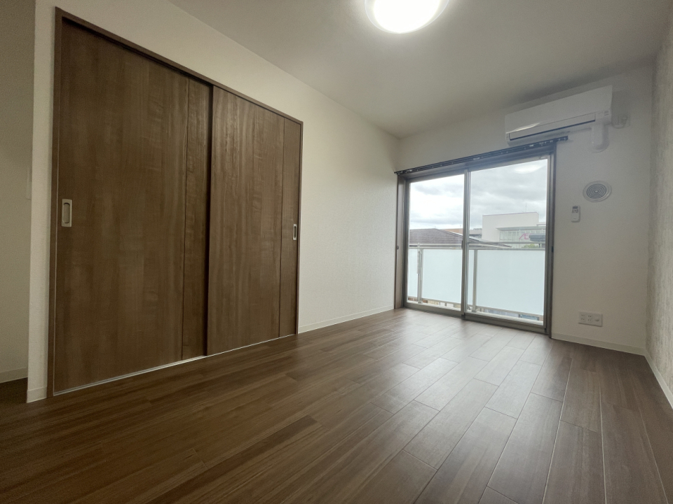 LDKのお隣の洋室は5.5帖