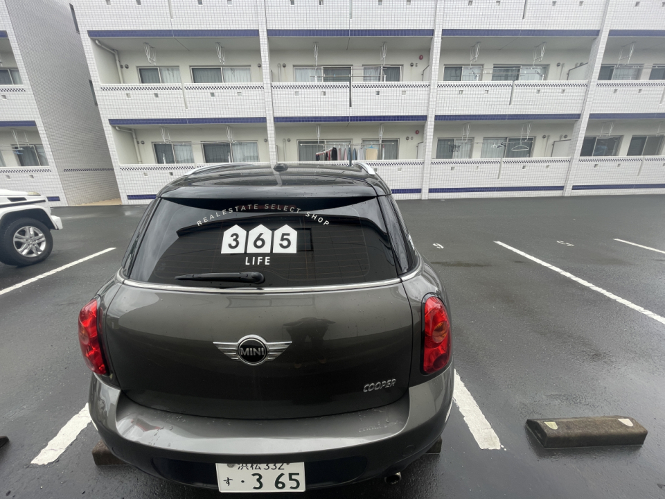 駐車スペースは2台付き！