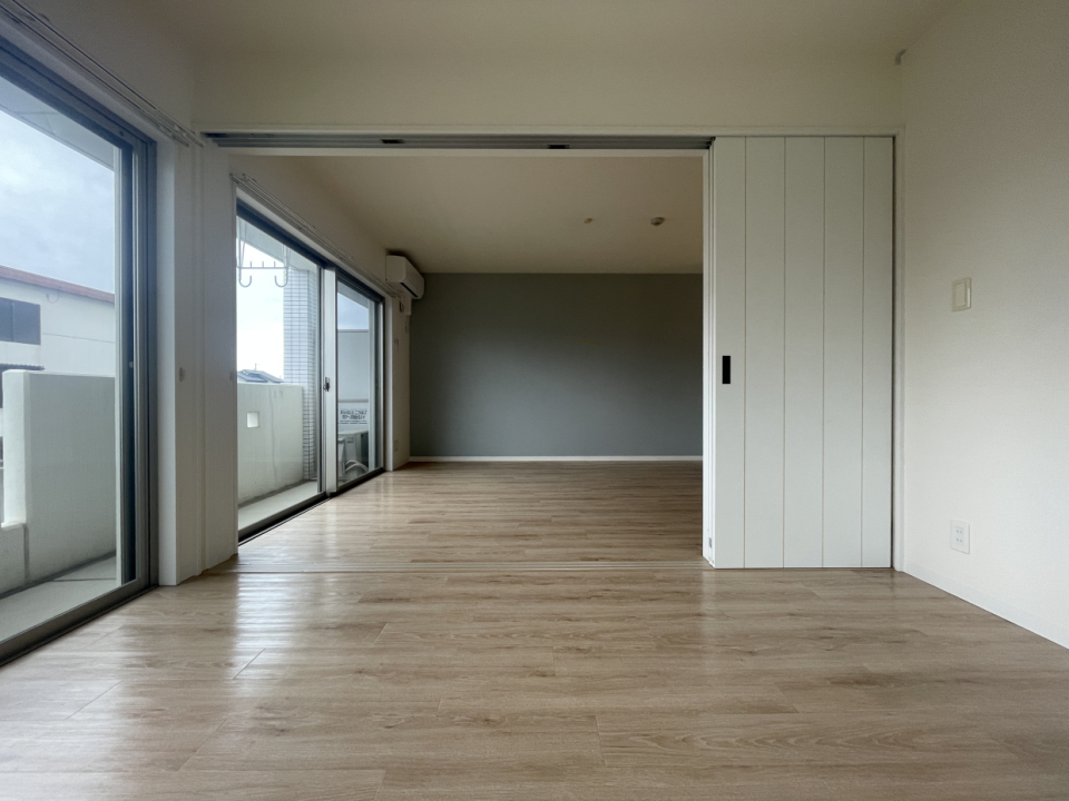 LDKのお隣の洋室