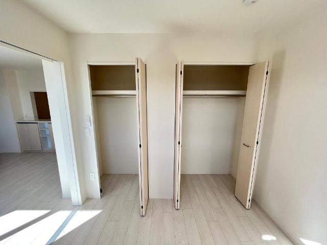 二つもクローゼットが...！