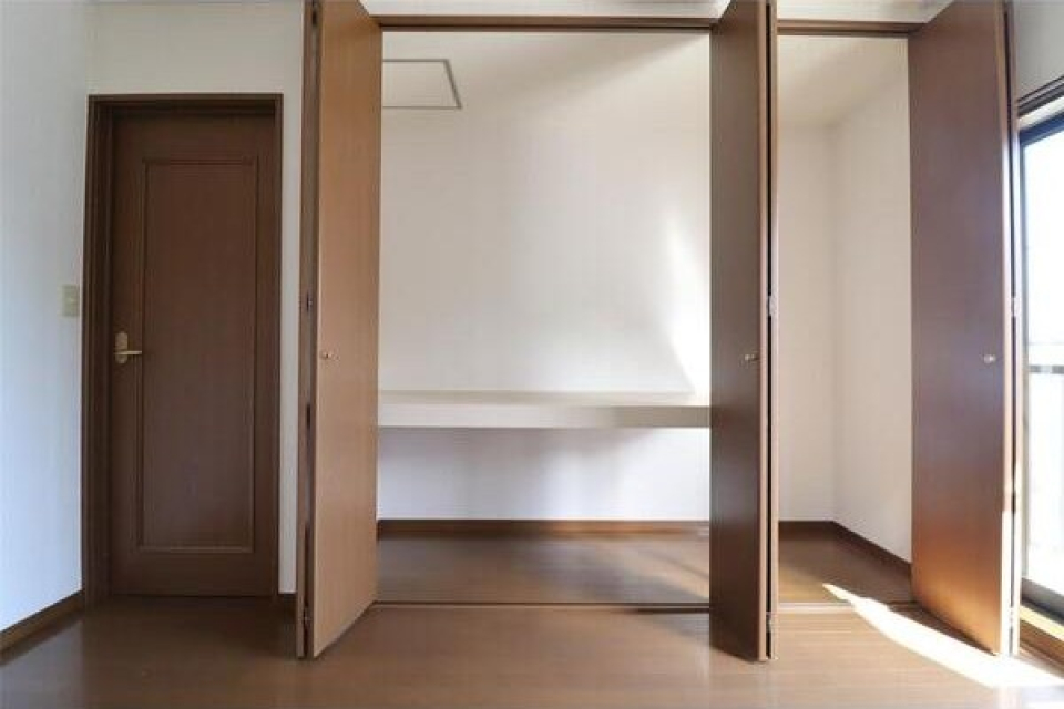 大きなクローゼット付き