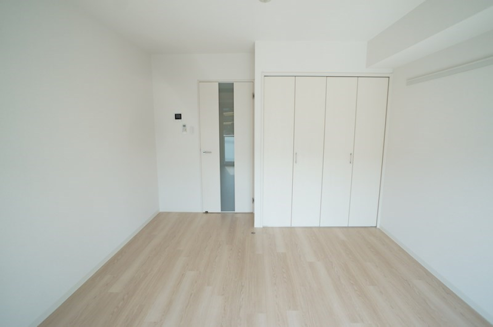 明るい色味の居室