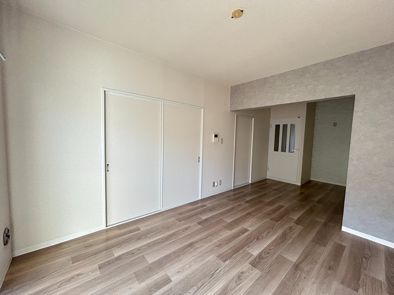 洋室・和室へのドア