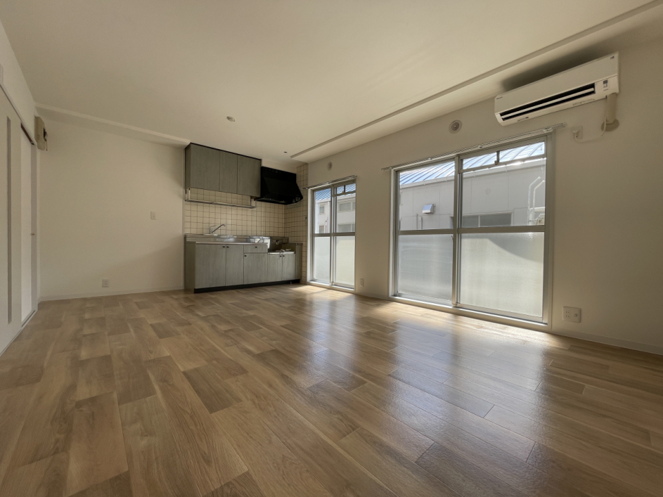 この色合い反則級に落ち着く