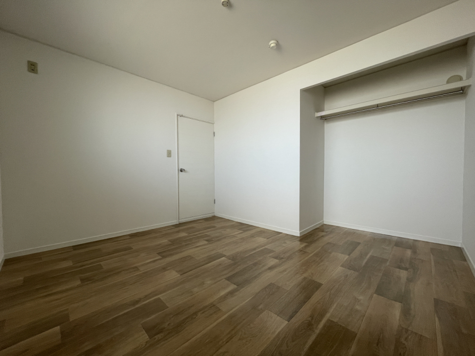 オープンクローゼット付き！