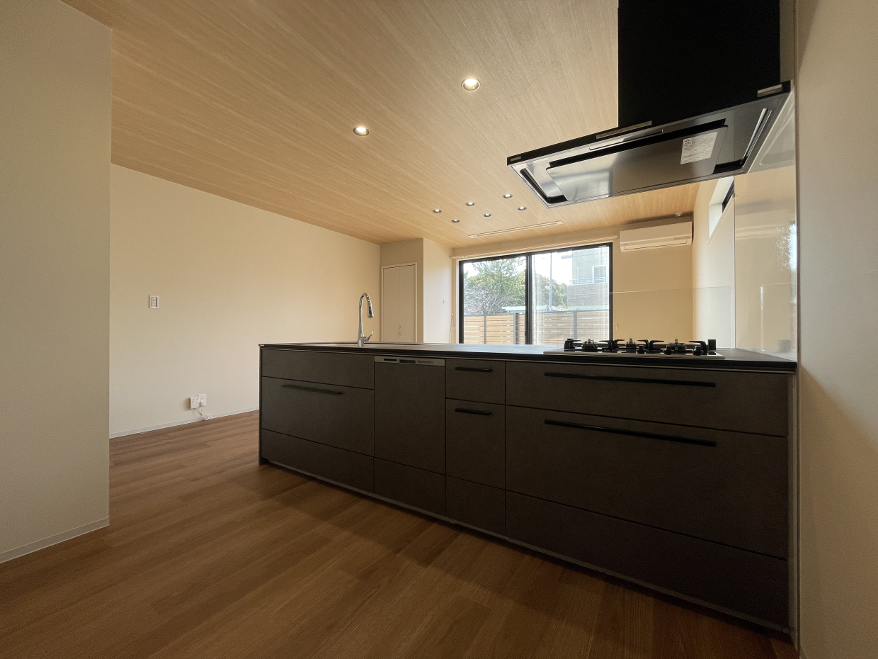 BLACKキッチンがかっこいい...