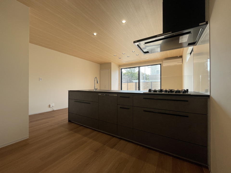 BLACKキッチンがかっこいい...