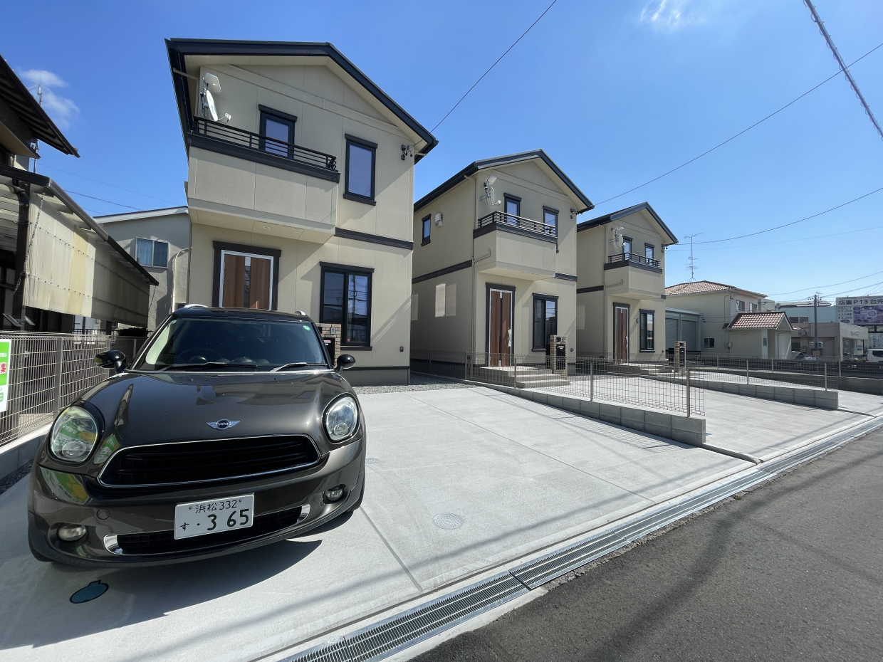 駐車場2台付き！