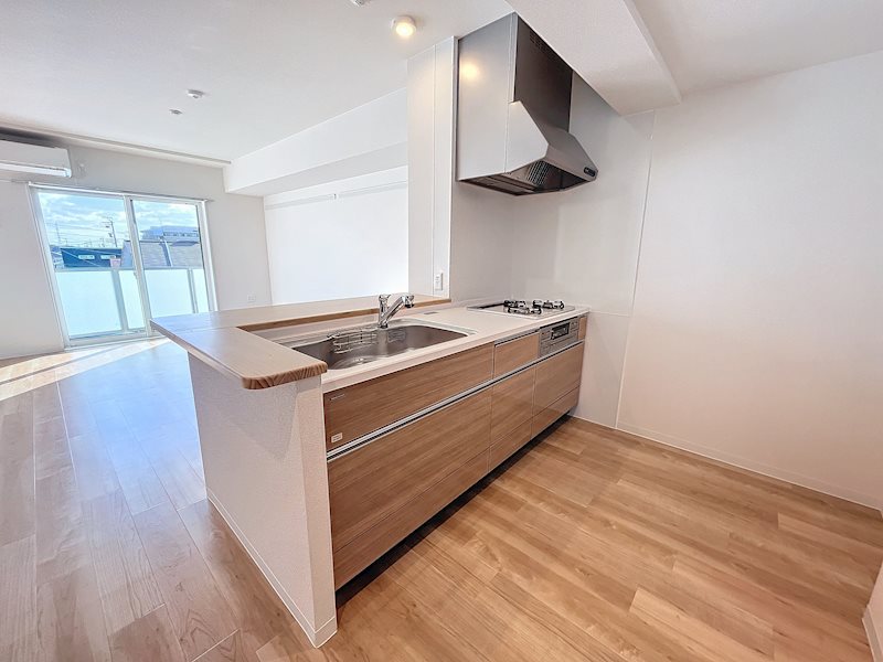 対面キッチンで会話も弾みます♪