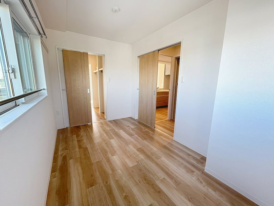 こちらも6帖です