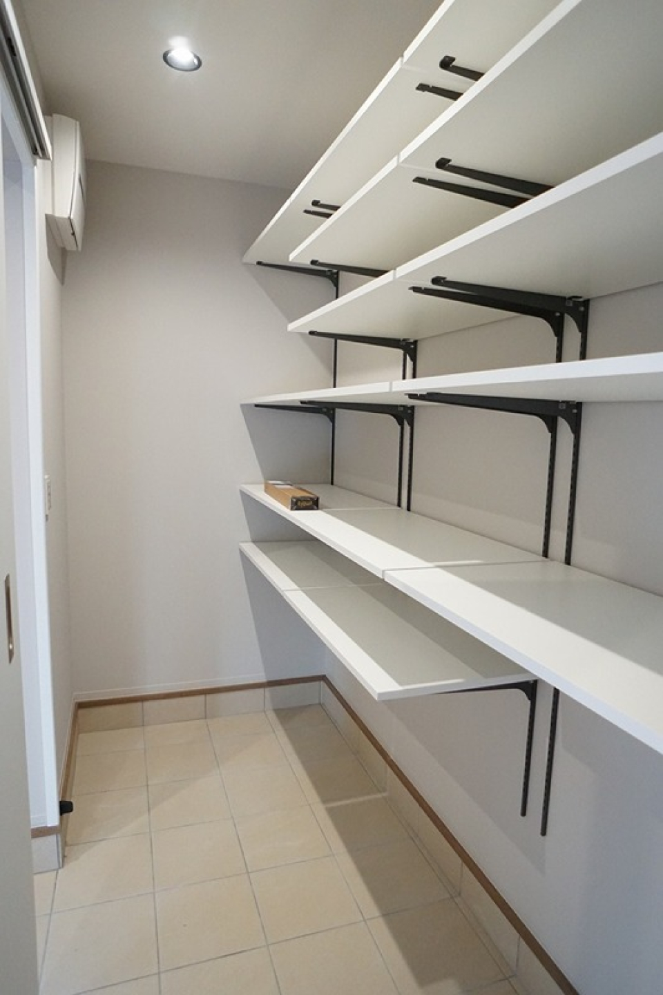 玄関にシューズウォークインクローゼット付き！