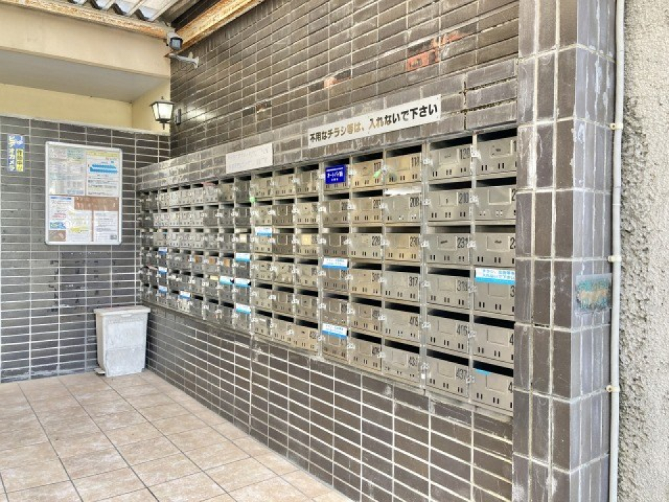 宅配ボックス付きで一人暮らしでも安心！