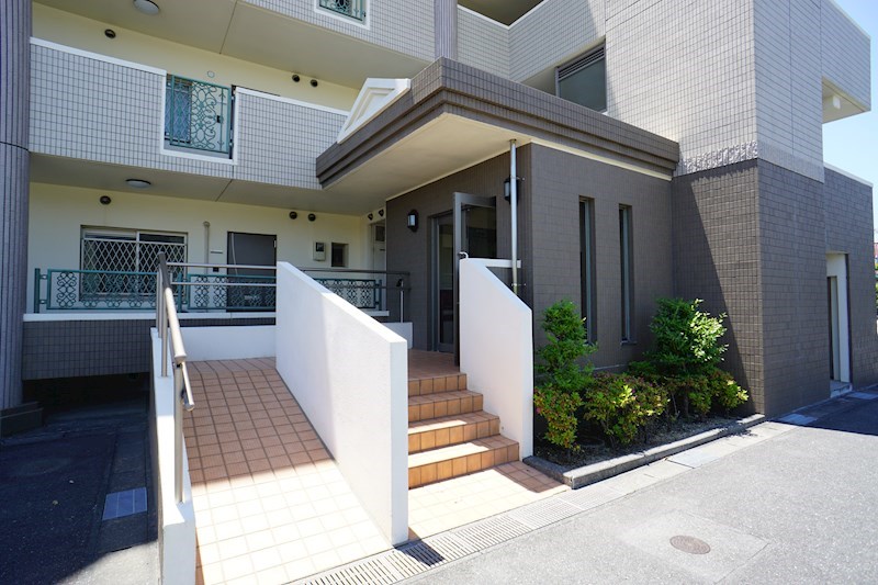 メインエントランス