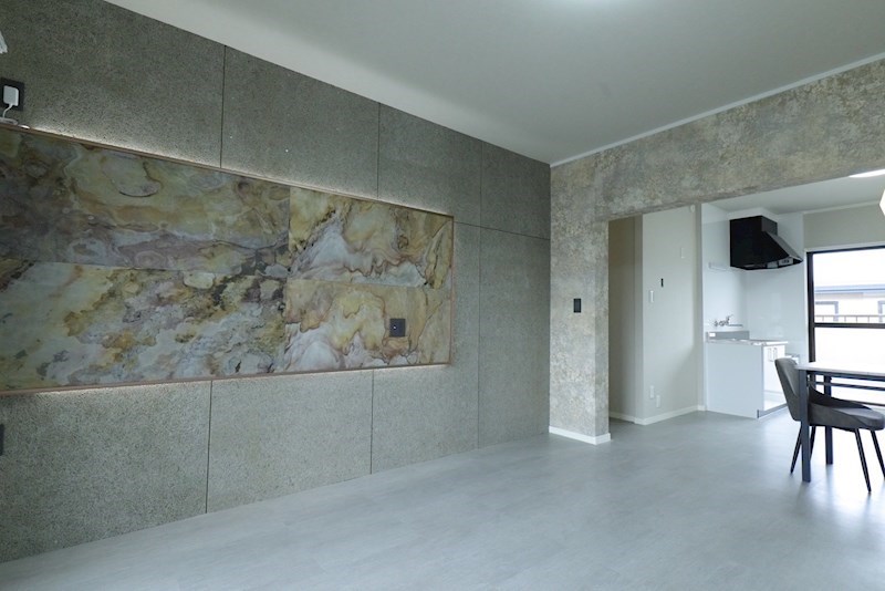 コンクリート打ちっぱなし風のアクセントウォール