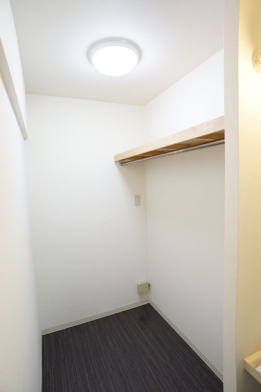 なんとウォークインクローゼット付きなんです！