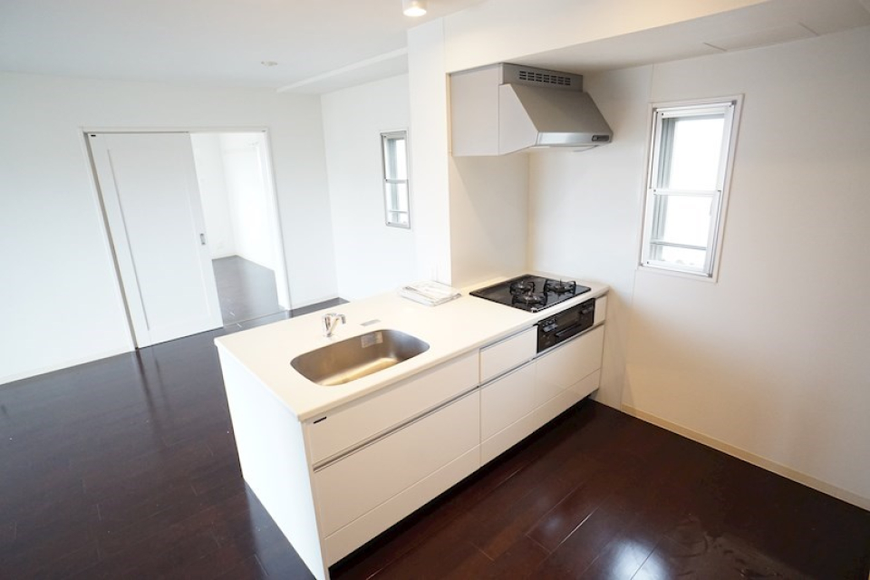 対面キッチンで会話も弾みます♪